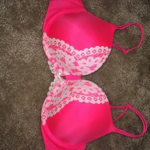 Victoria’s Secret Hot Pink Bra with White Lace 💗